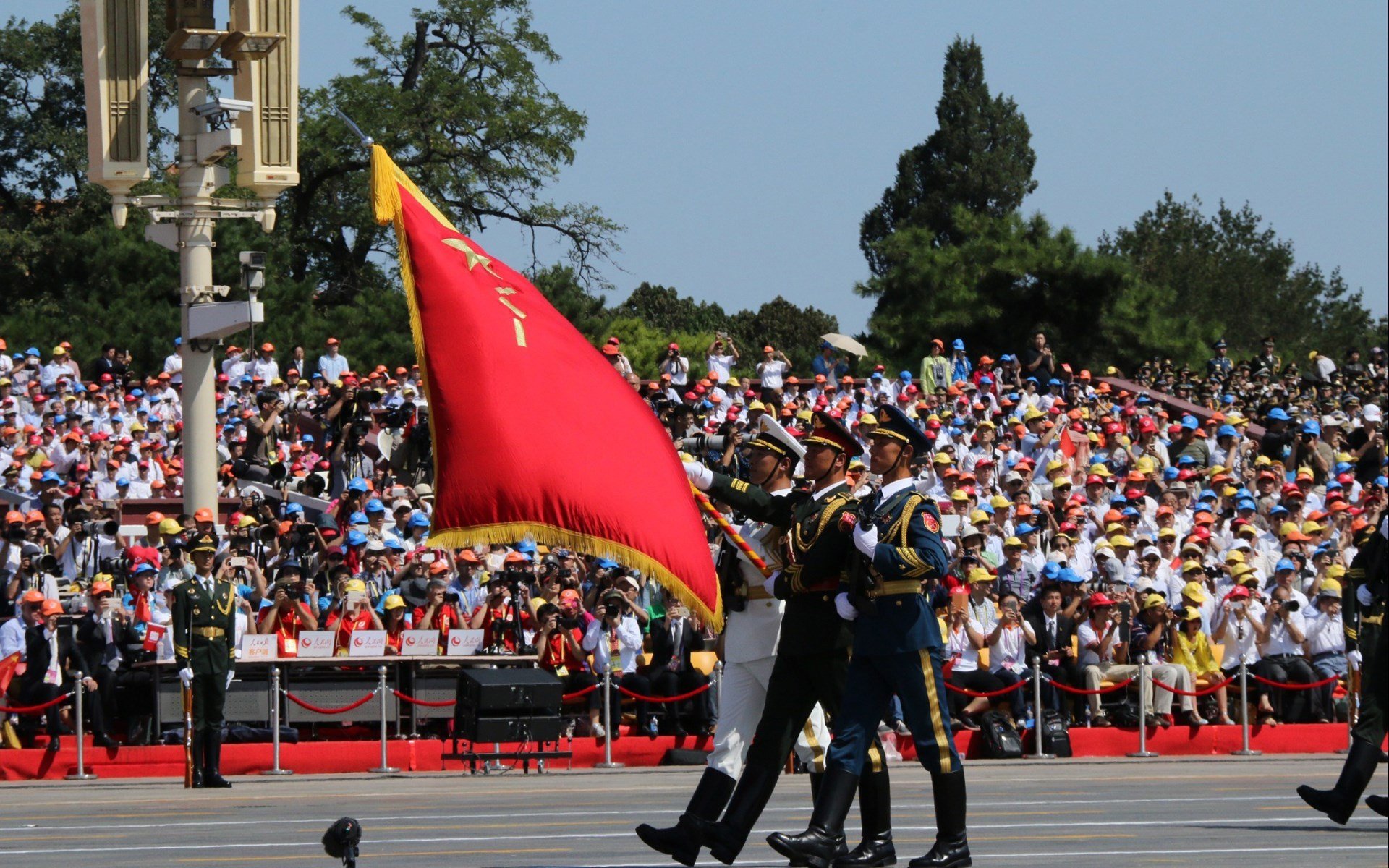 开云体育在线-双王记，当国王扼杀悬念，马克西在时间尽头接管比赛