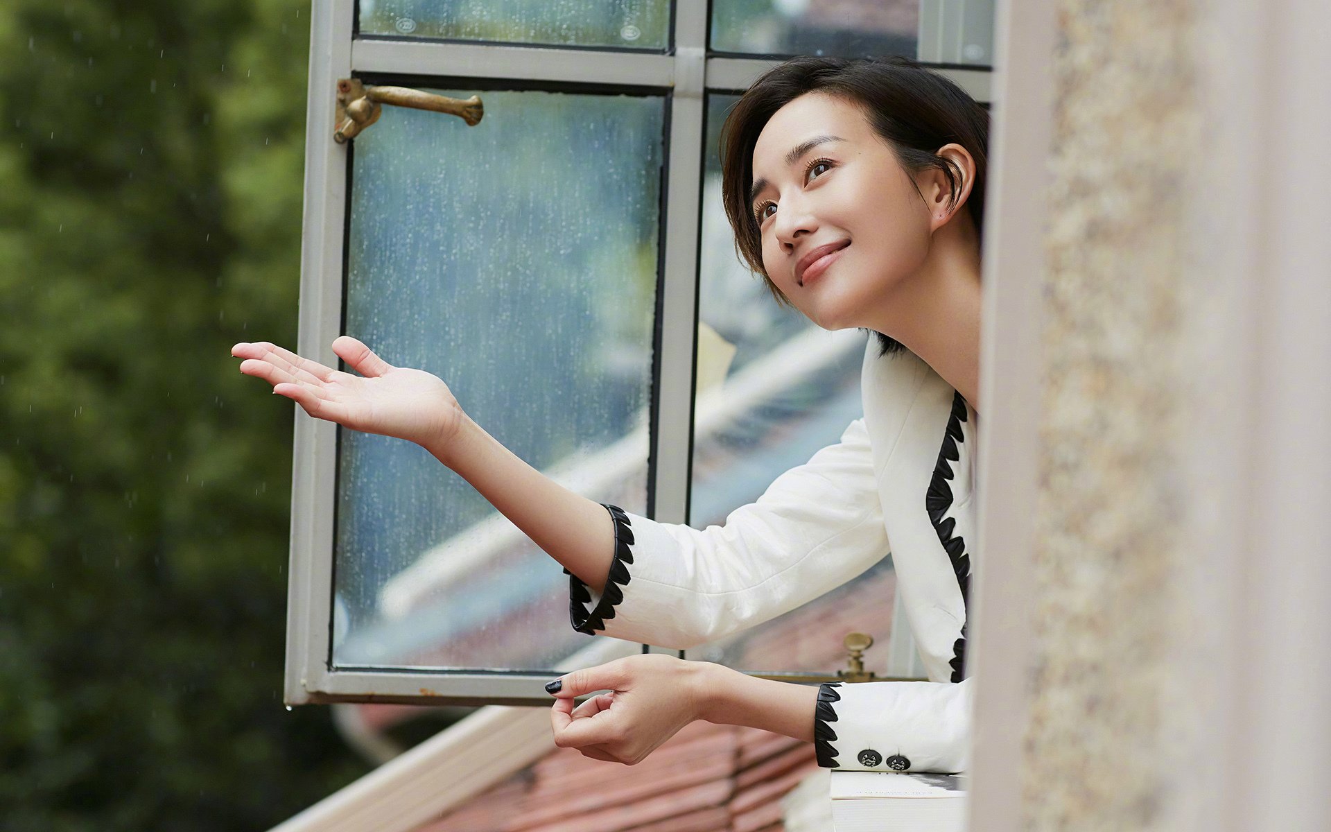 铁血节奏师撕裂防波堤,罗德里呼吸级掌控,蓝红军团碾碎黑马神话