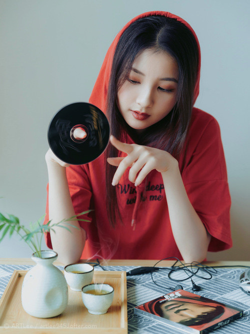 荣耀的三张面孔，从尼日利亚到波士顿的体育精神图腾