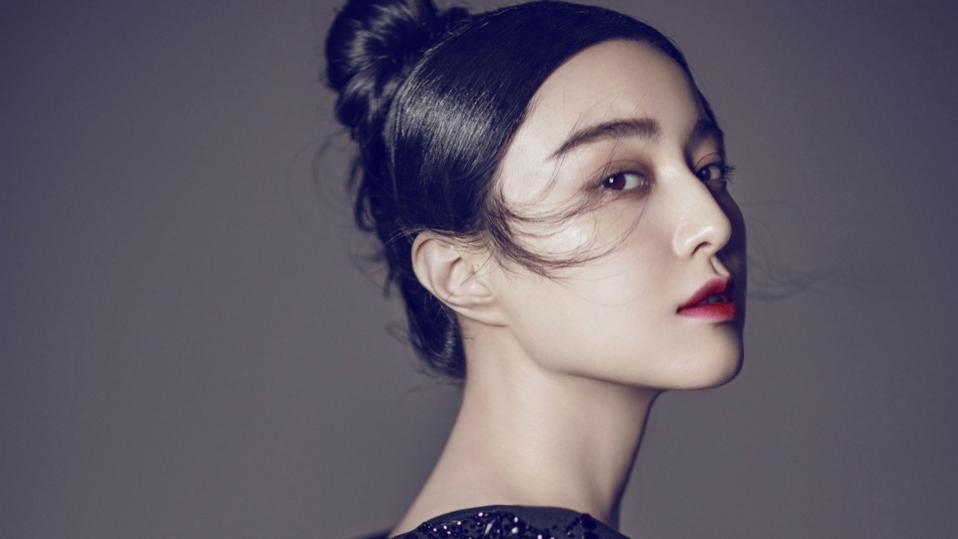 跨界英雄，内马尔成几内亚力克卡塔尔的关键先生